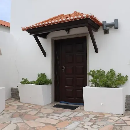 아파트 A Mouros House With Swimming Pool 에리세이라