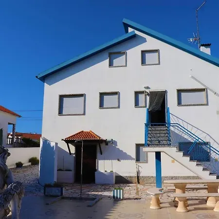 アパート A Mouros House With Swimming Pool *